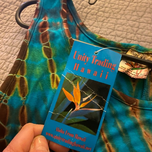 Handmade in Hawaii,tie-dye, blue, and browns.Large size.Comfortable& brand new. - Picture 5 of 7